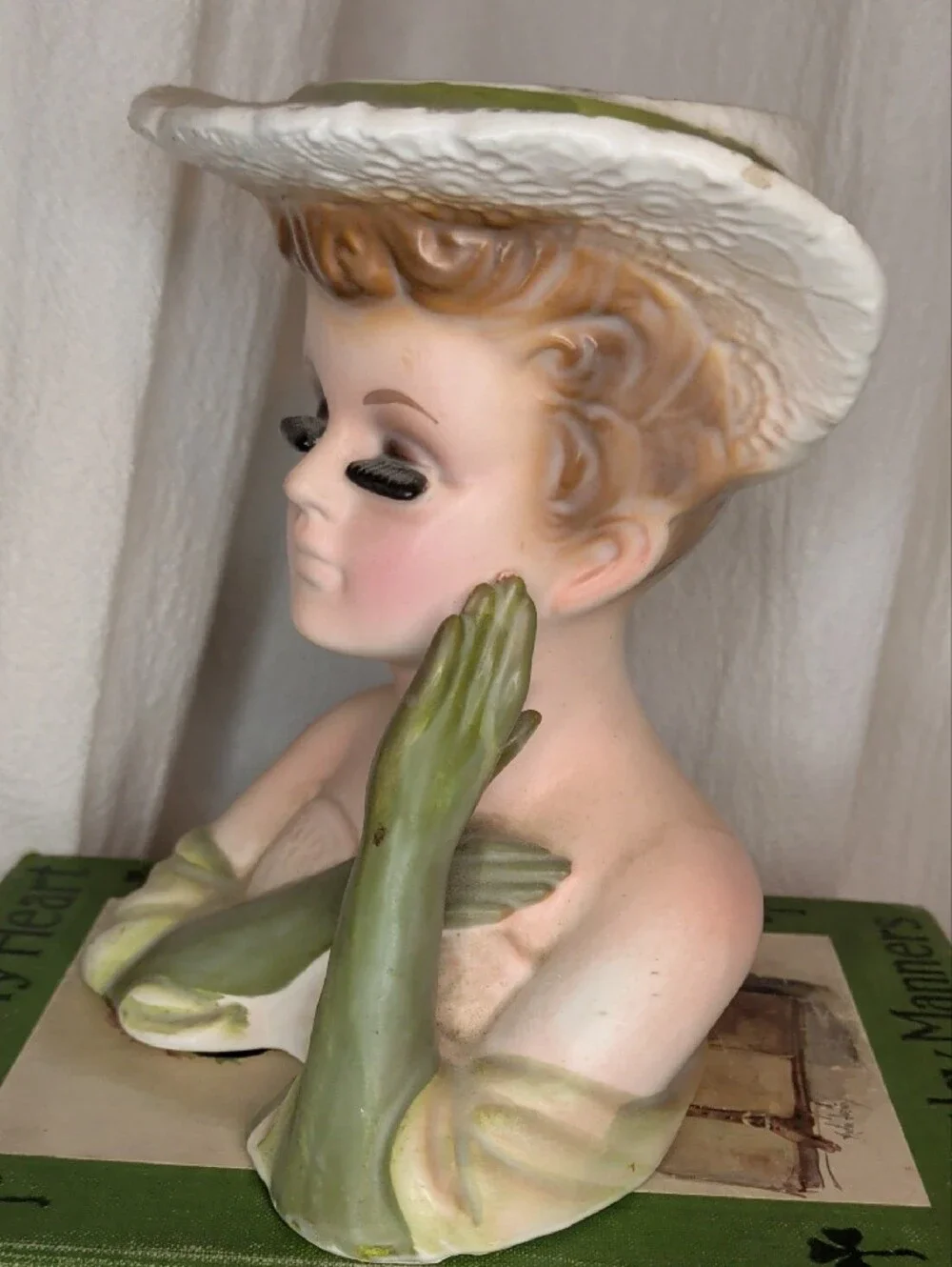 Lefton collectible lady